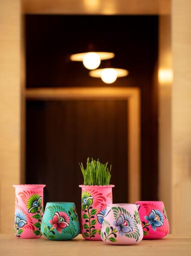 Rickshaw Pots & Vases