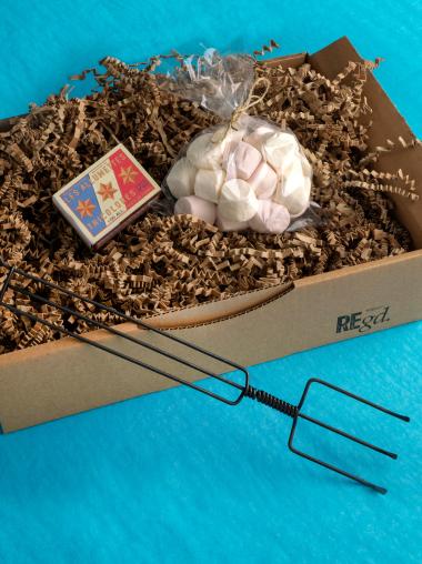 RE Toasting Fork Gift Box