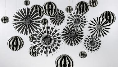 Black & White Globes & Snowflakes